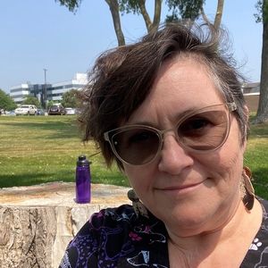 Meet your Posher, Teresa